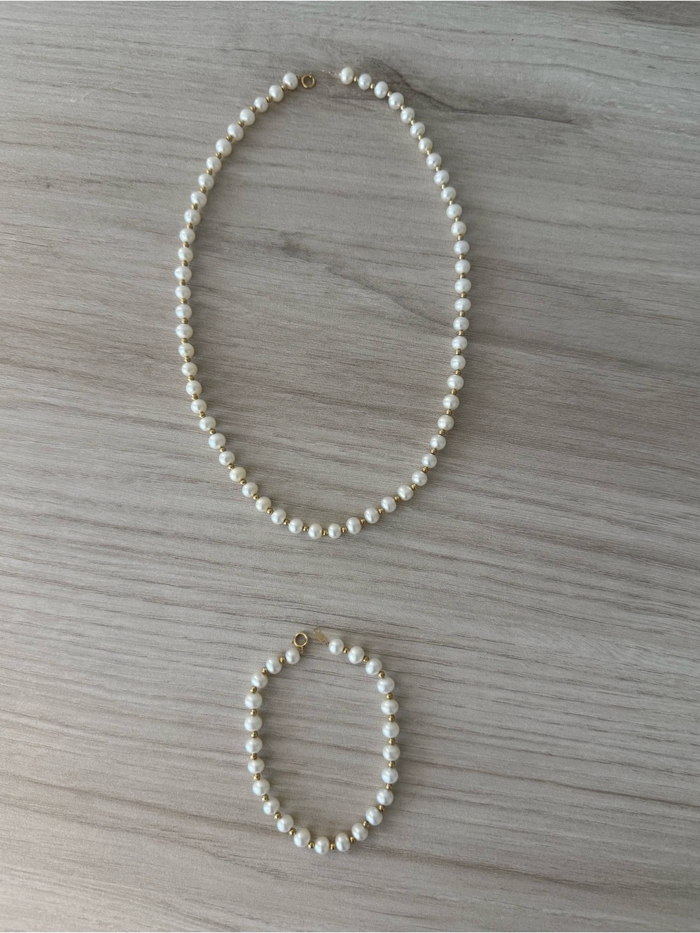 Genuine Pearl Necklace & Bracelet Set – 585 Gold Marked